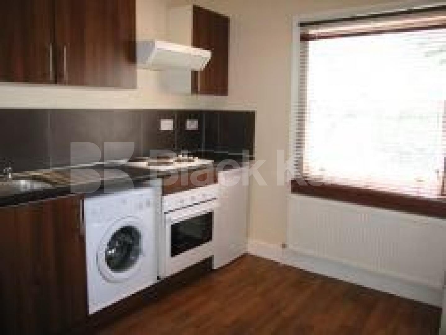 			Studio Apartment, 1 bath, 1 reception Studio			 Christchurch Hill, HAMPSTEAD NW3